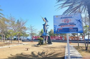 Heboh! Plang Kawasan Tanpa Rokok Muncul di Pantai Pangandaran, Ada Sanksi Rp50 Juta